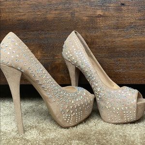 Super cute studded high heels!